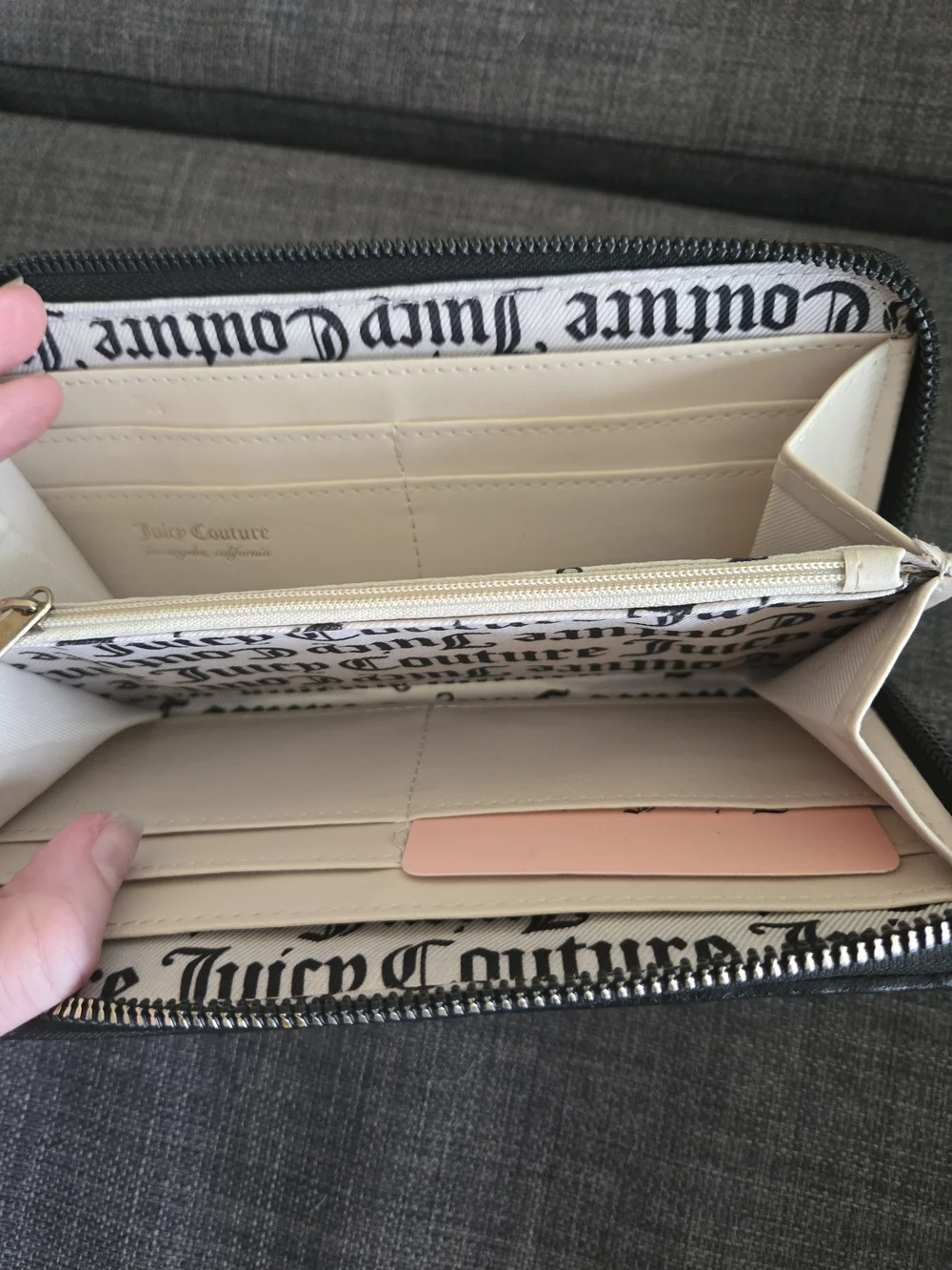 Juicy Couture Black Embossed Zip Wallet Clutch NWOT